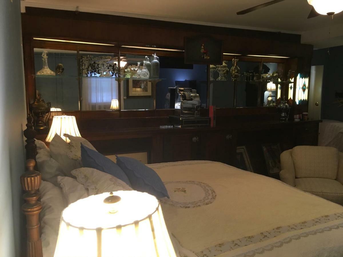 The Red Hook Country Inn, An "Old Rhinebeck" Bed & Breakfast エクステリア 写真